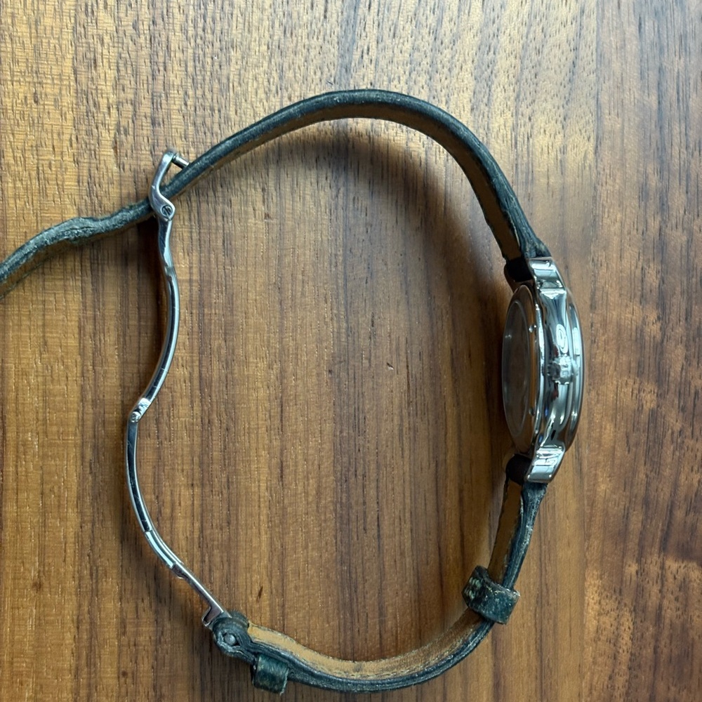 HERMES Kepler Authentic Auto Women Watch. Silver dial & Green Leather band. - Picture 11 of 16